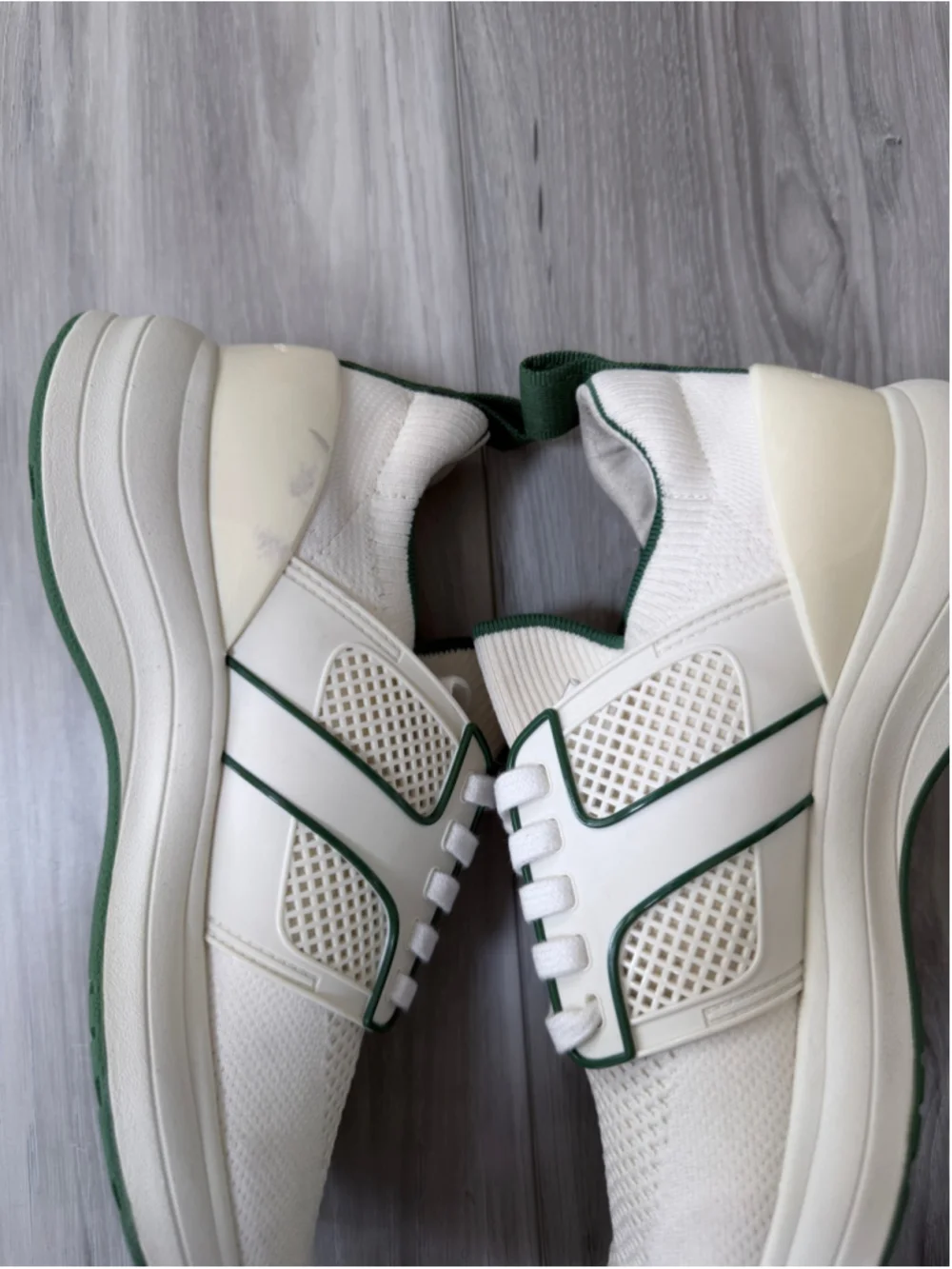 Tory Burch Good Luck Trainer Sneakers Womens 8.5 White Green Knit Athletic Shoes